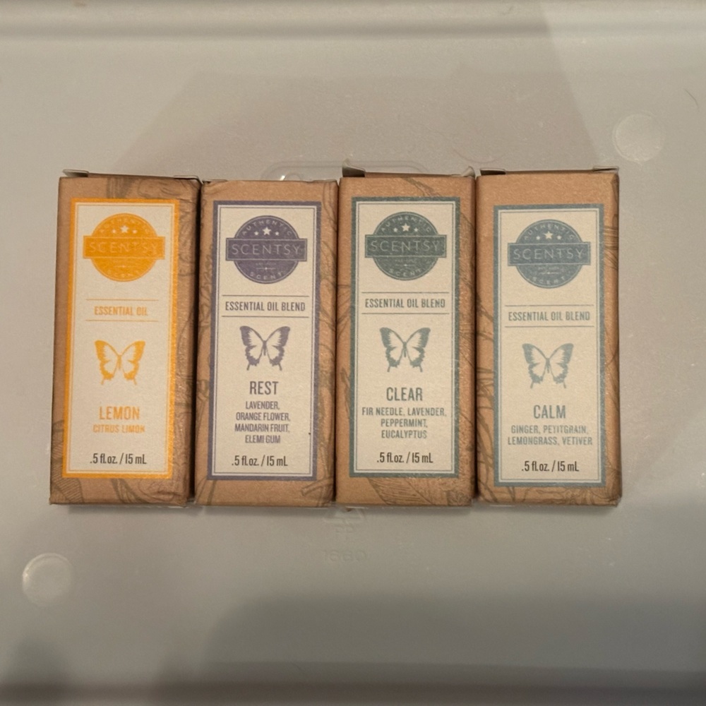 Scentsy Essential Oil Set with Lemon, Rest, Clear, Calm